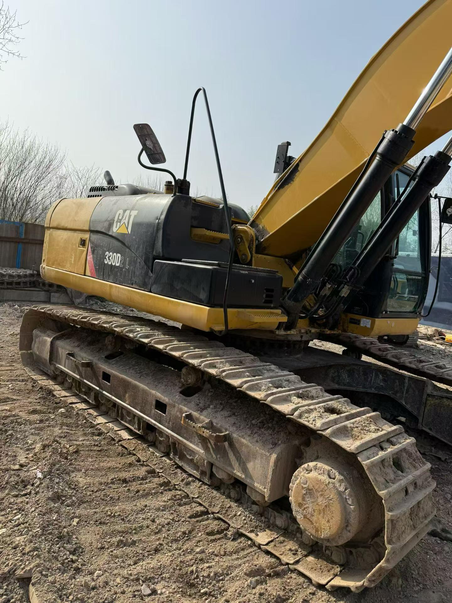 Buy Caterpillar 330B Used Excavator / 3