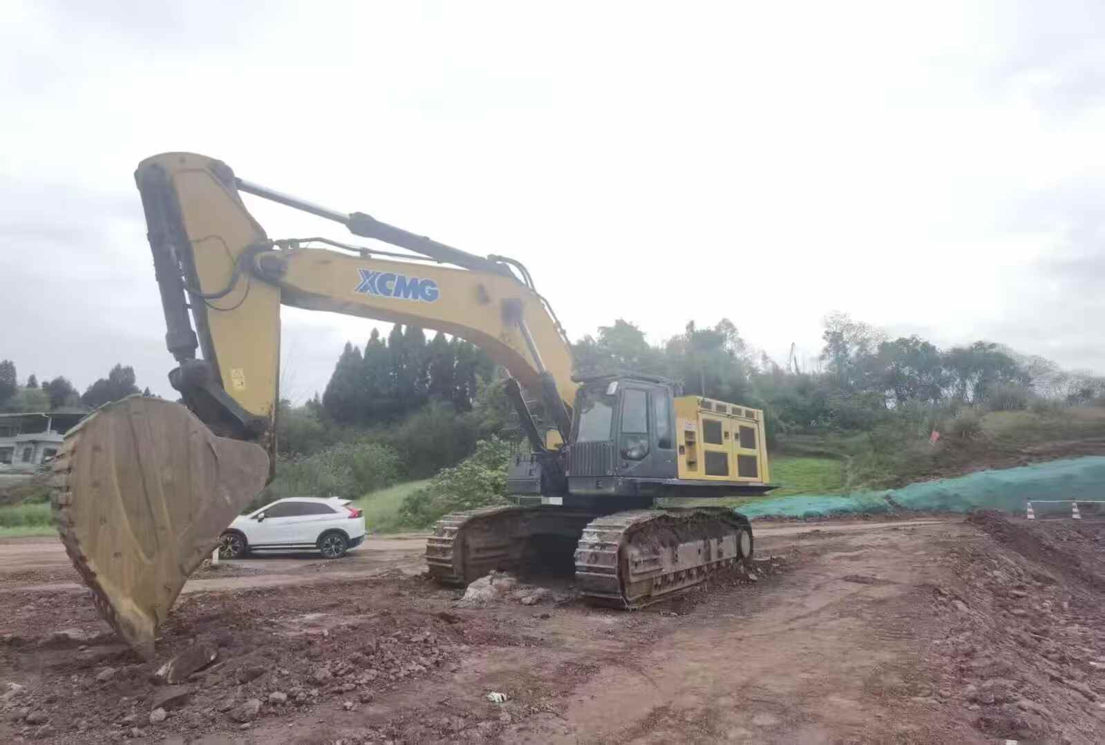 Buy XCMG XE750D Used Excavator / 2