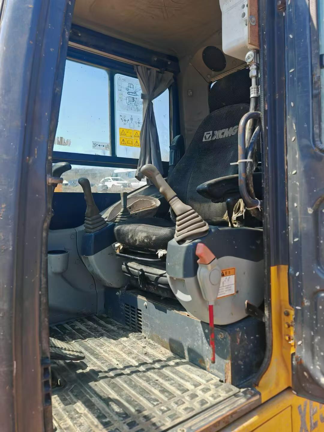 Buy XCMG XE55D Used Excavator / 8