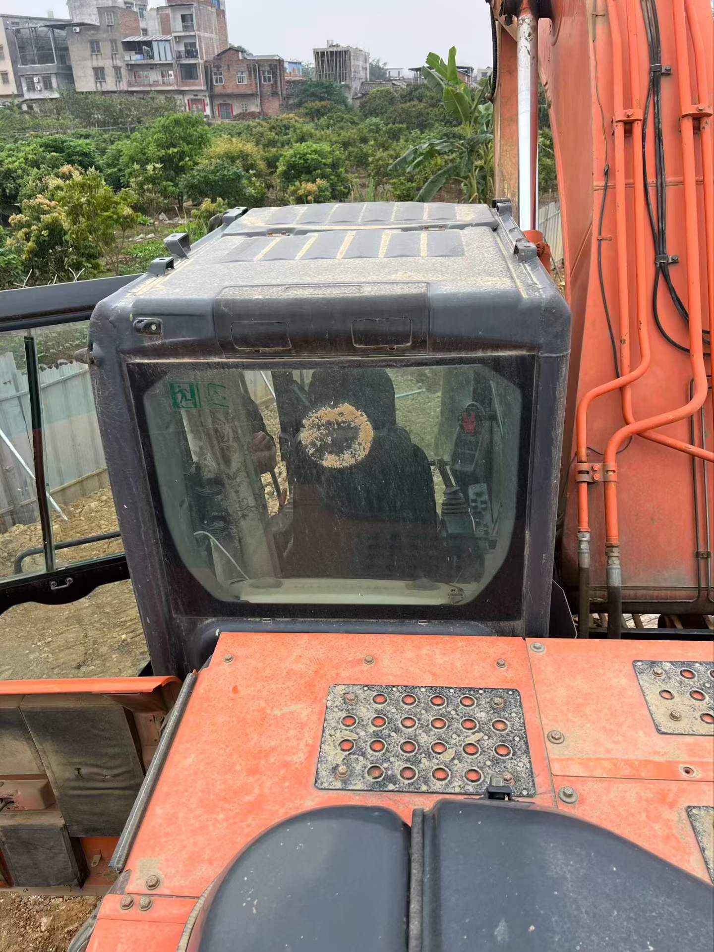 Buy Hitachi ZH200-5A Used Excavator / 6