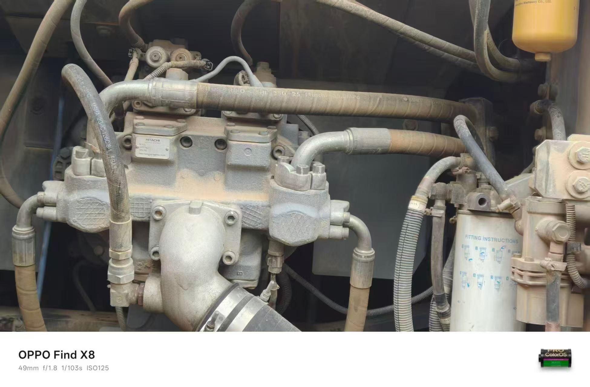 Buy Hitachi ZH200-5A Used Excavator / 3