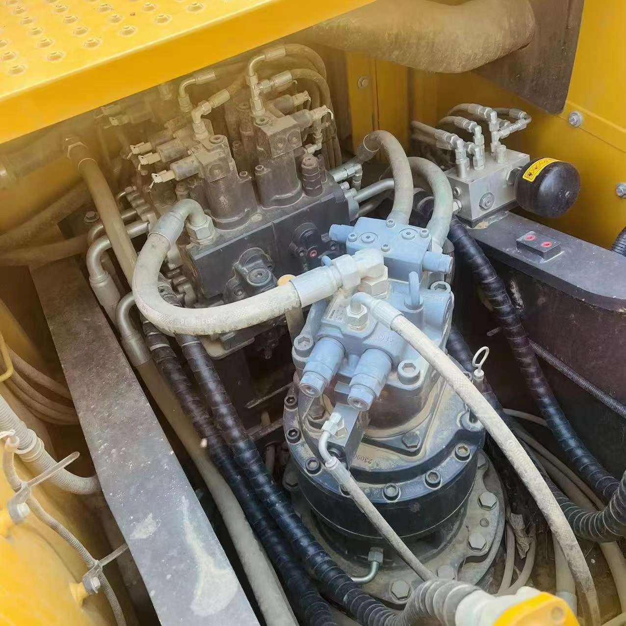 Buy XCMG XE200 Used Excavator / 6