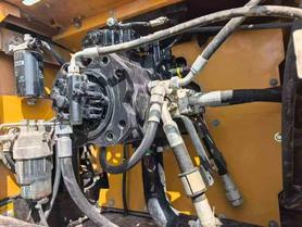 Buy Sany SY305C Used Excavator / 6 Buy Sany SY305C Used Excavator / 6