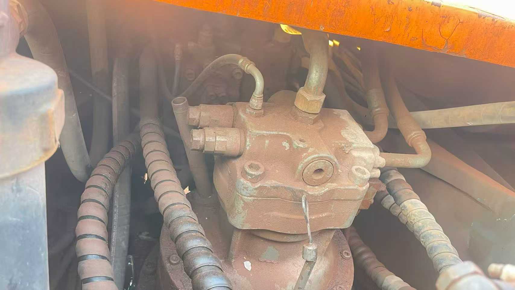 Buy Hitachi ZX330-3G Used Excavator / 4