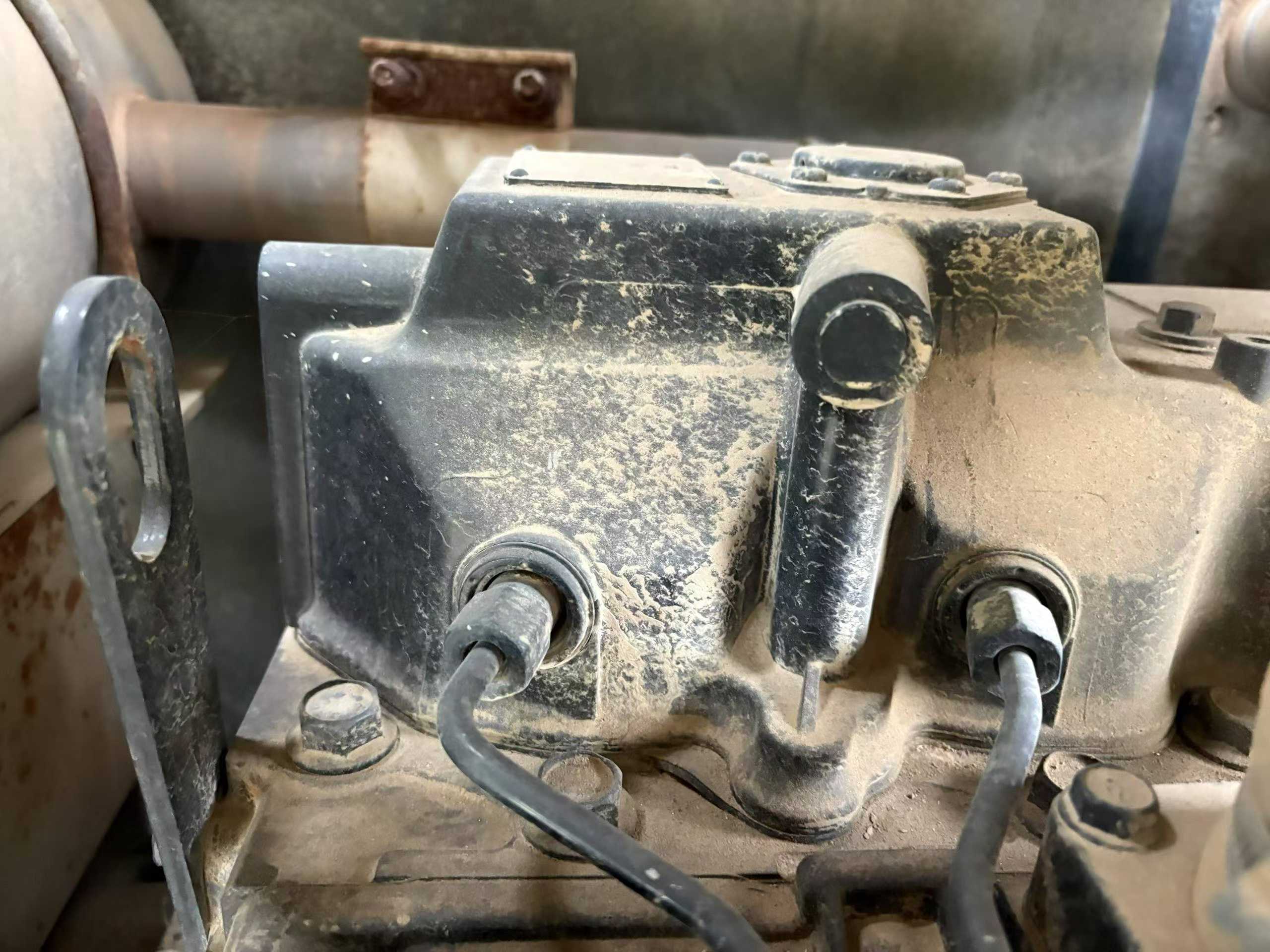 Buy Doosan DH60 Used Excavator / 8