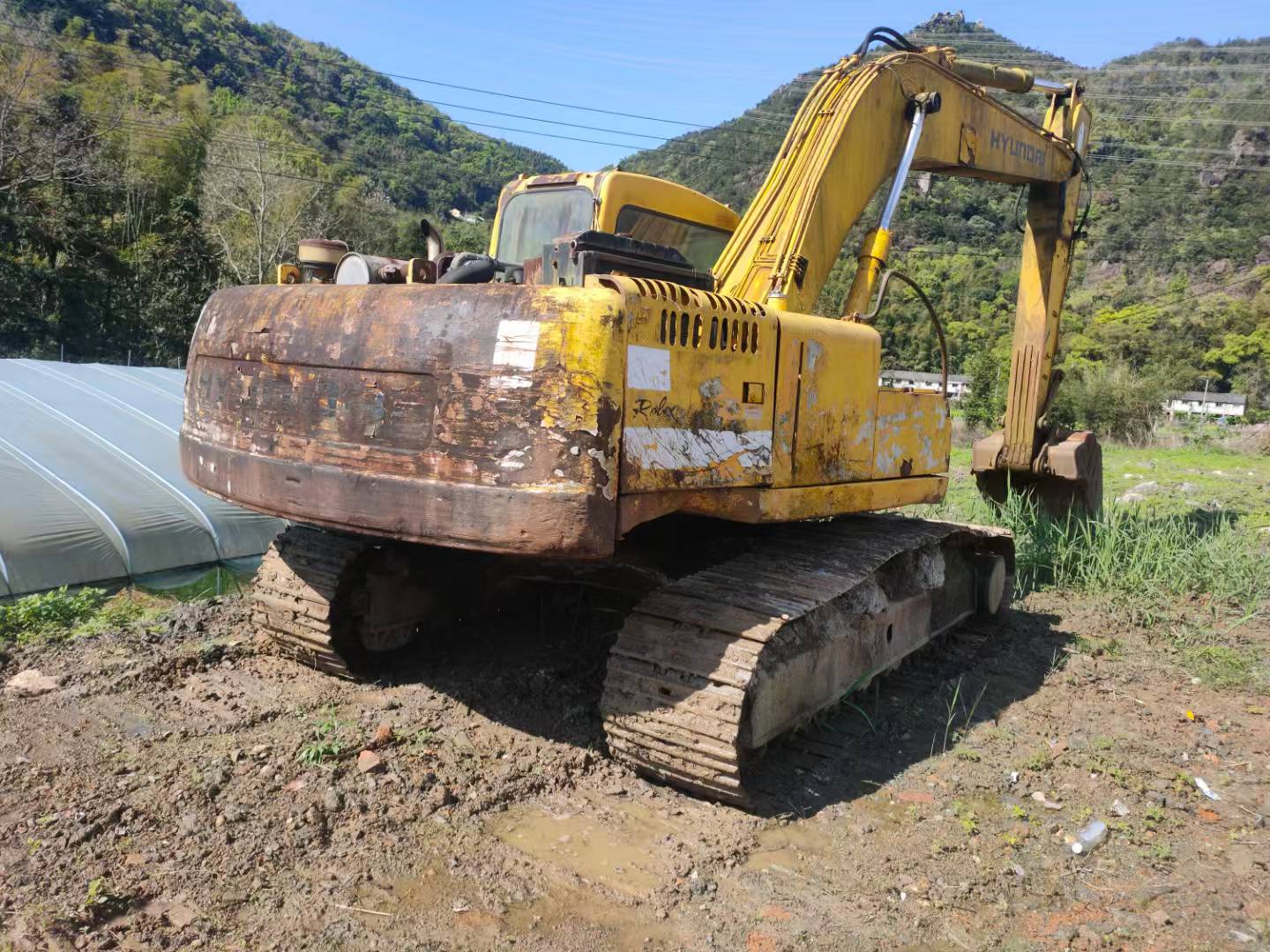 Buy Hyundai R210-5 Used Excavator / 5