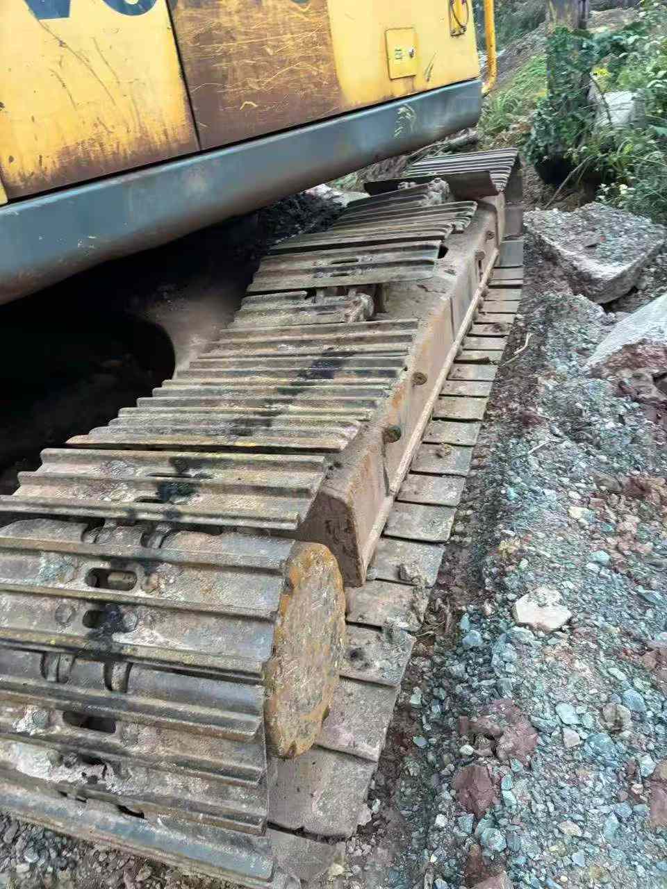 Buy Volvo EC210B Used Excavator / 2