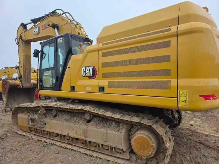 Buy Caterpillar CAT352 Used Excavator / 1