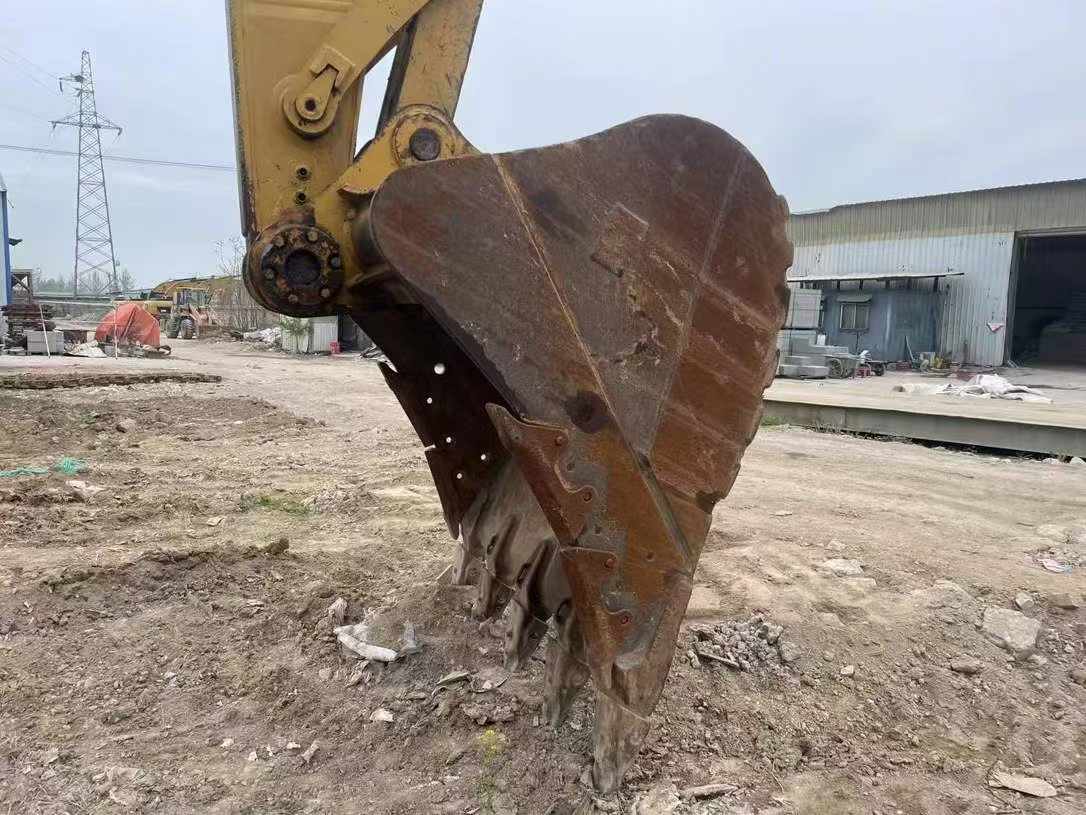 Buy Caterpillar 349E Used Excavator / 9