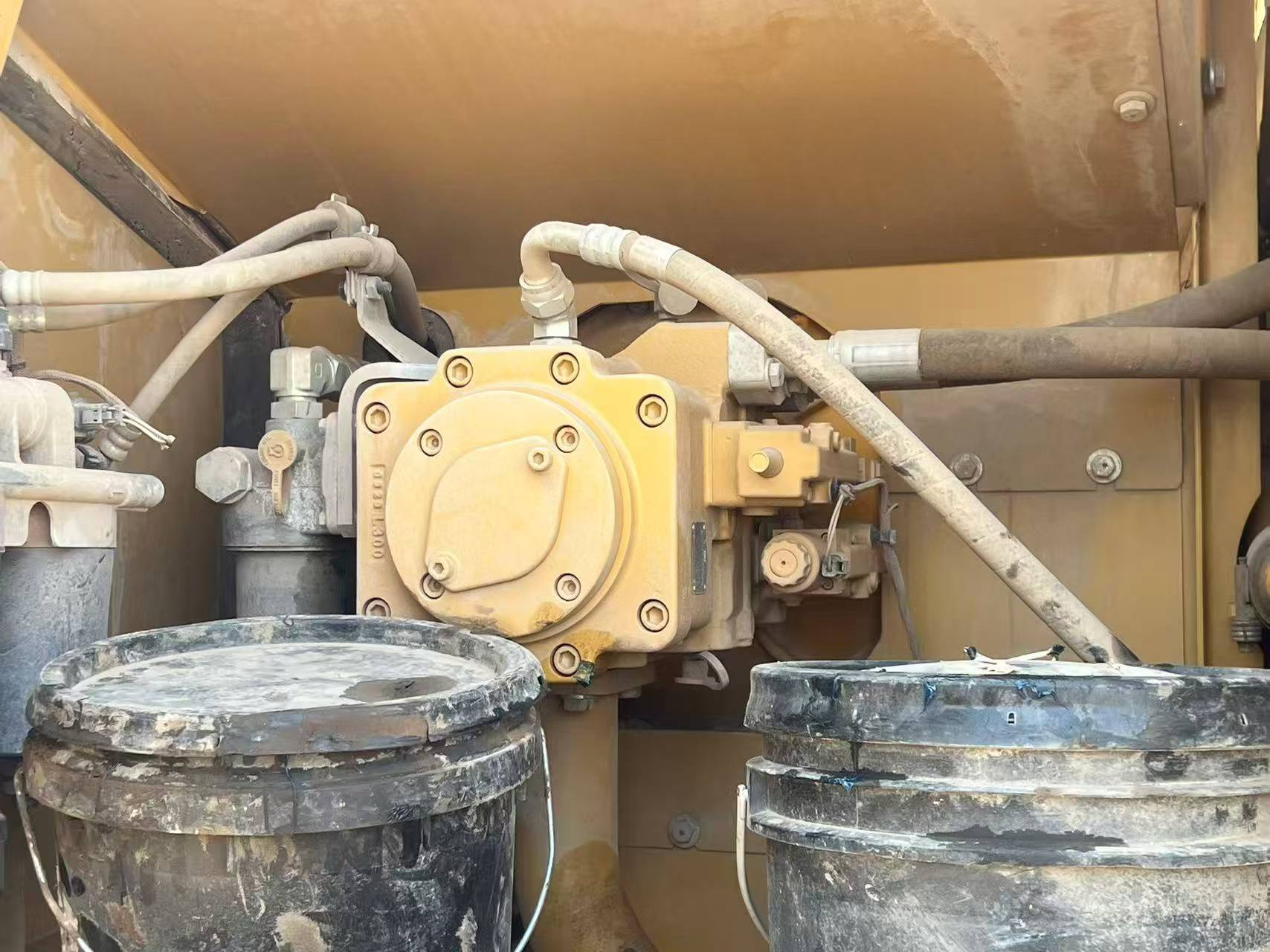 Buy Caterpillar 320A Used Excavator / 5