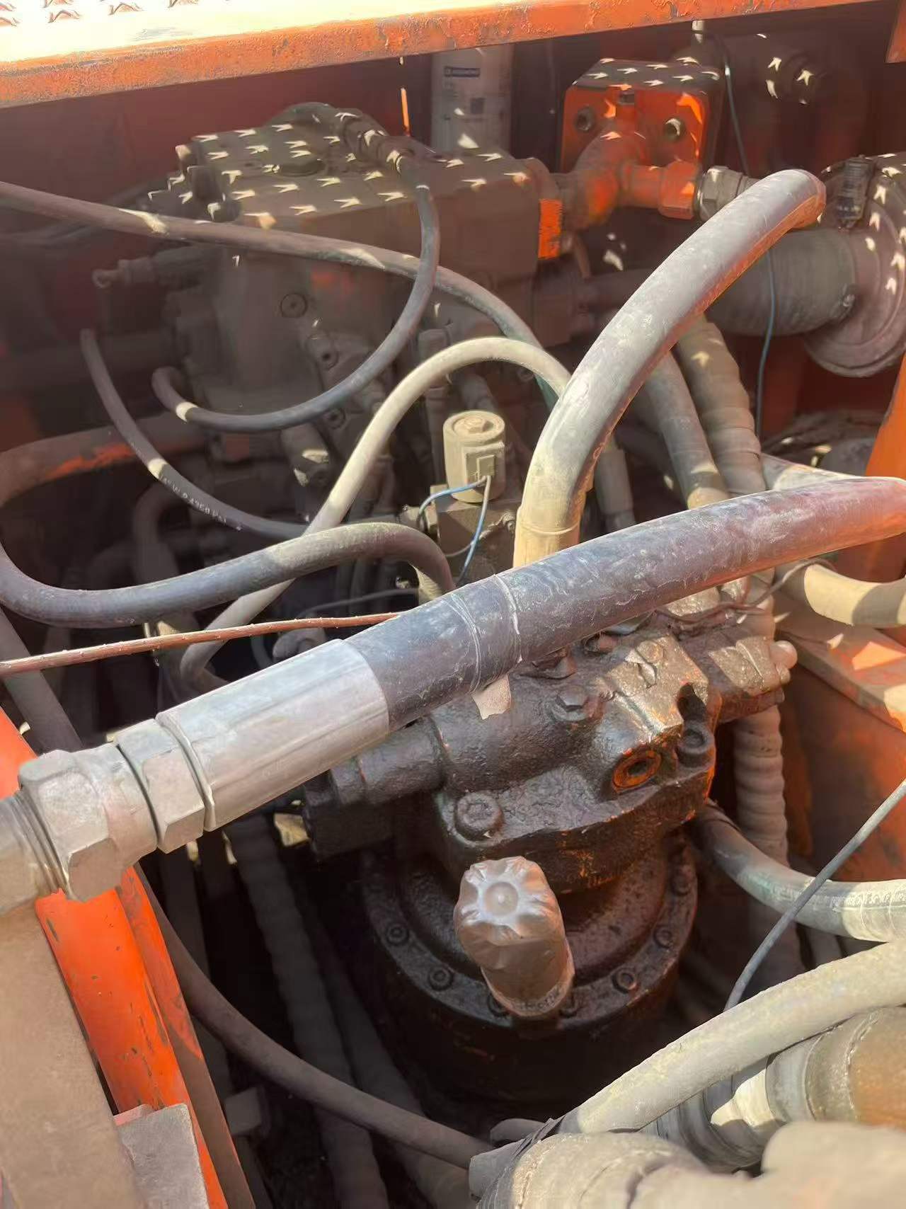 Buy Doosan DH225-7 Used Excavator / 3