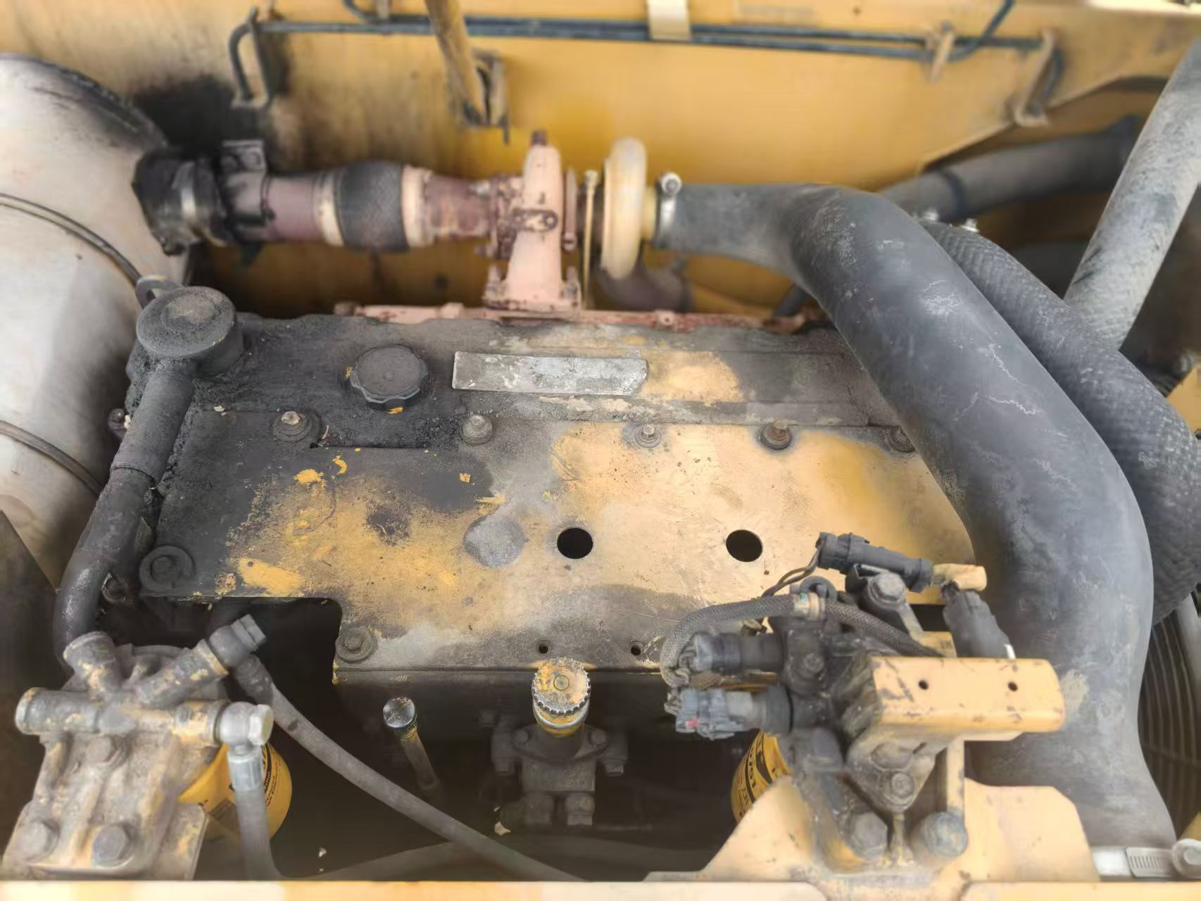 Buy Caterpillar 320D Used Excavator / 5