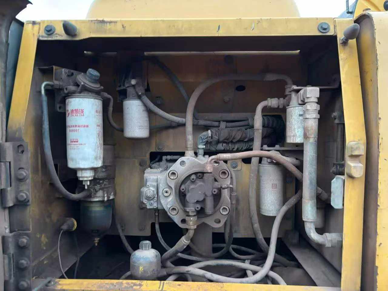 Buy Volvo EC210B Used Excavator / 4