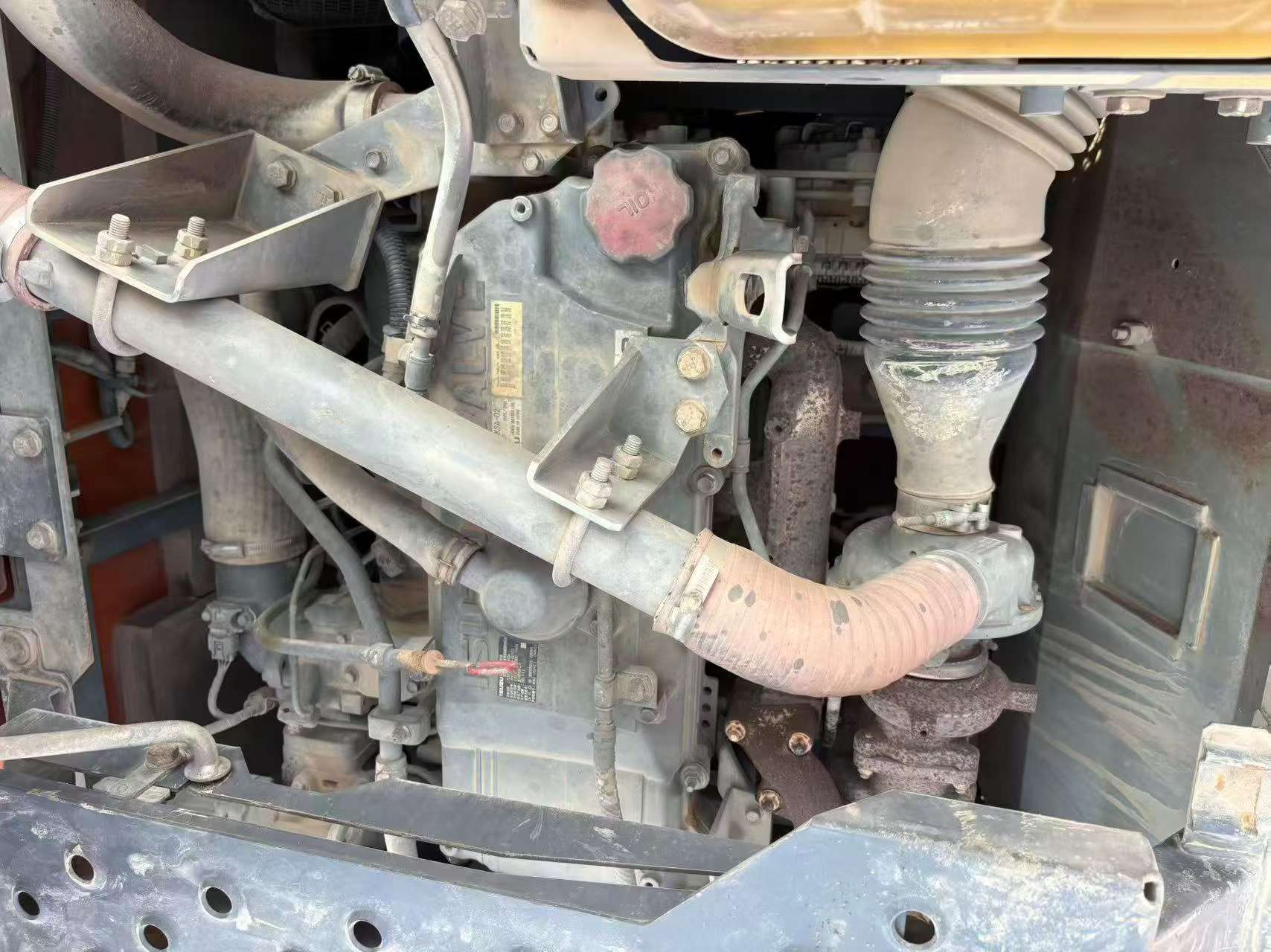 Buy Hitachi ZH200-5A Used Excavator / 3 Buy Hitachi ZH200-5A Used Excavator / 3