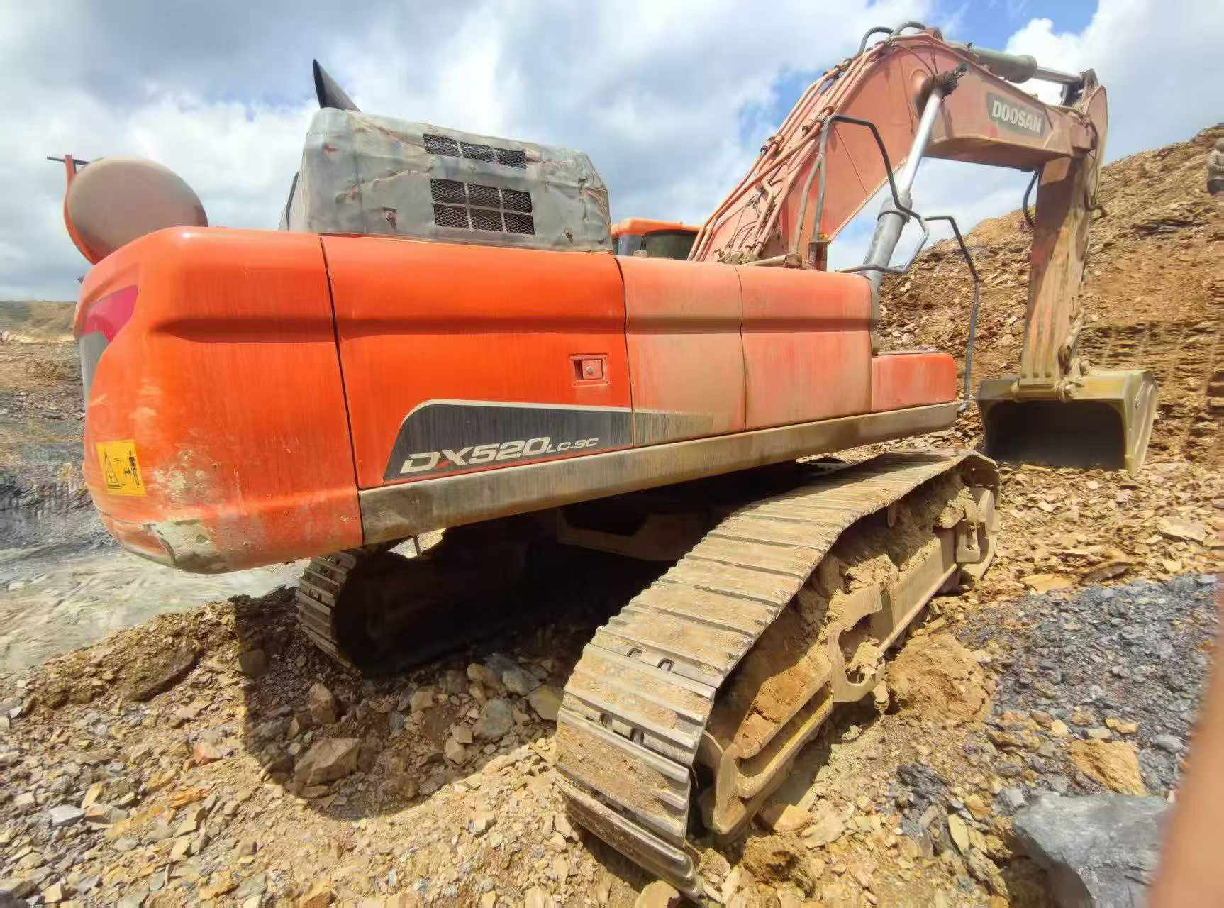 Buy Doosan DX520LC Used Excavator / 3