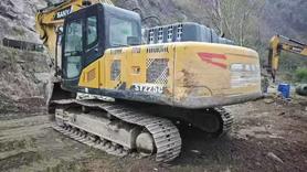 Buy Sany SY200C Used Excavator / 3 Buy Sany SY200C Used Excavator / 3