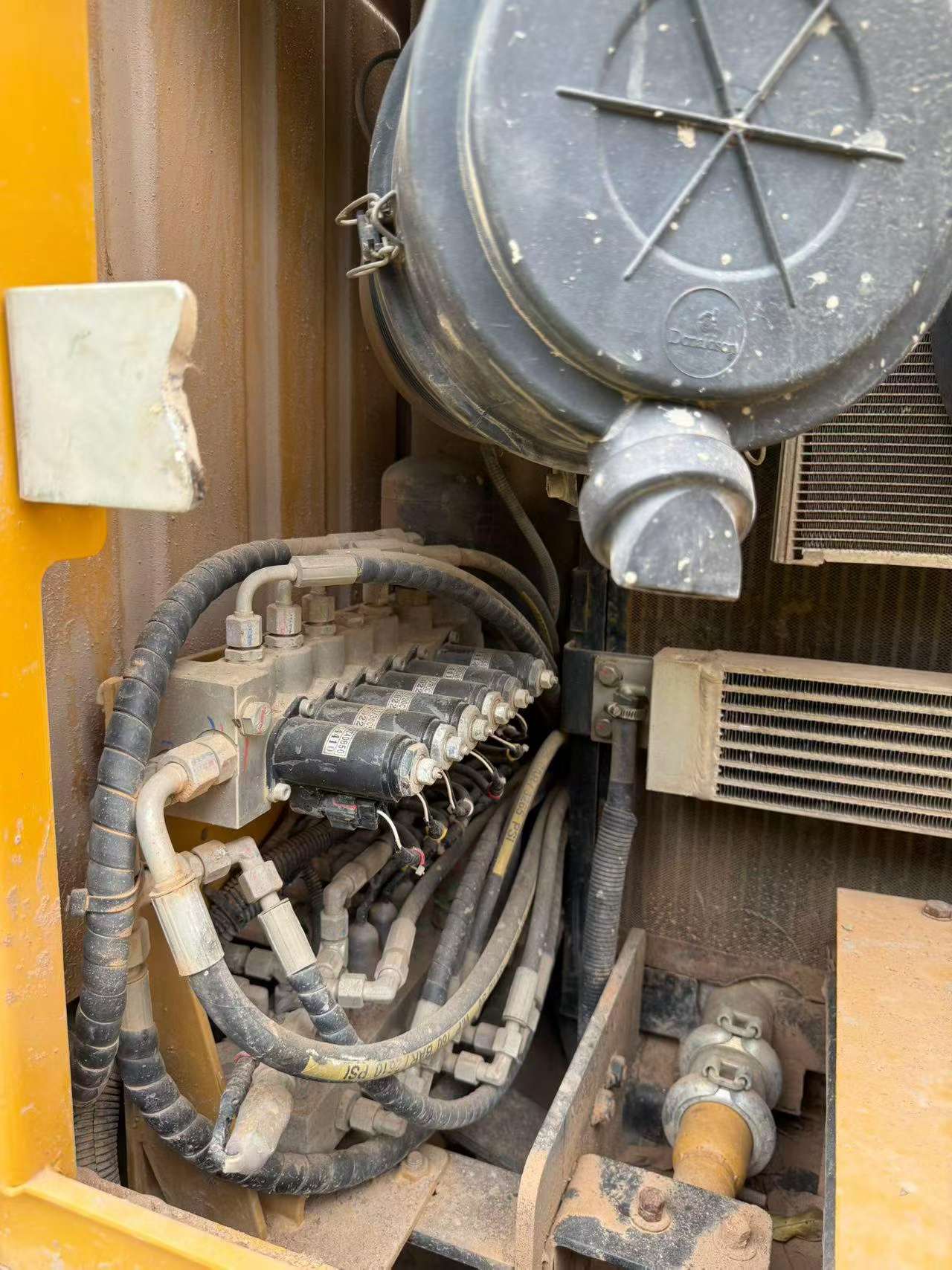 Buy Sany SY125C Used Excavator / 3