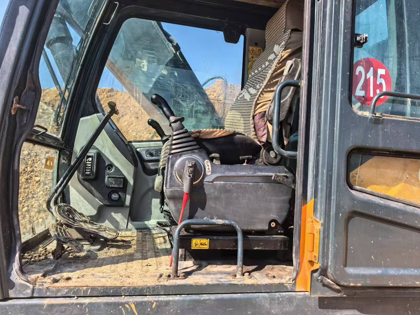 Buy Hyundai R215-7 Used Excavator / 9