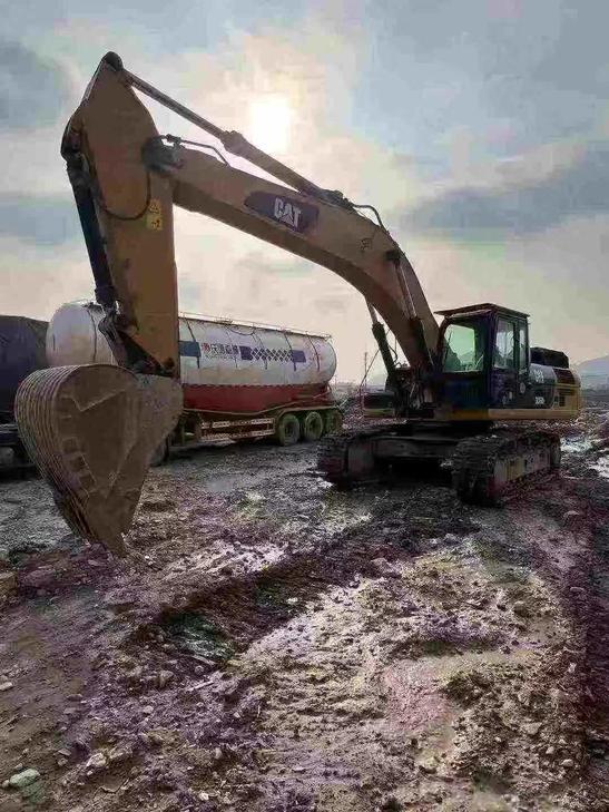 Buy Caterpillar 336E Used Excavator / 1