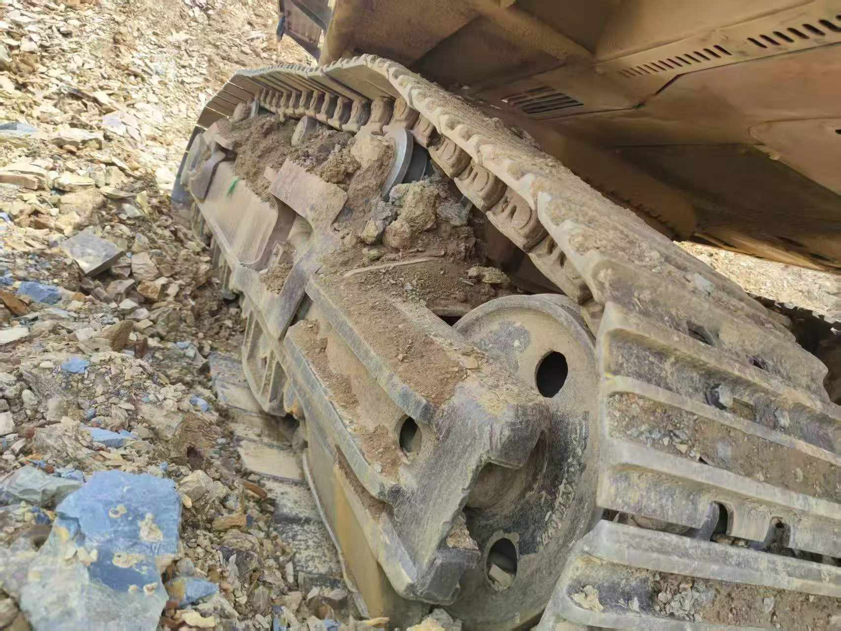 Buy Doosan DX520LC Used Excavator / 6