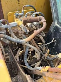 Buy Caterpillar 307B Used Excavator / 4 Buy Caterpillar 307B Used Excavator / 4