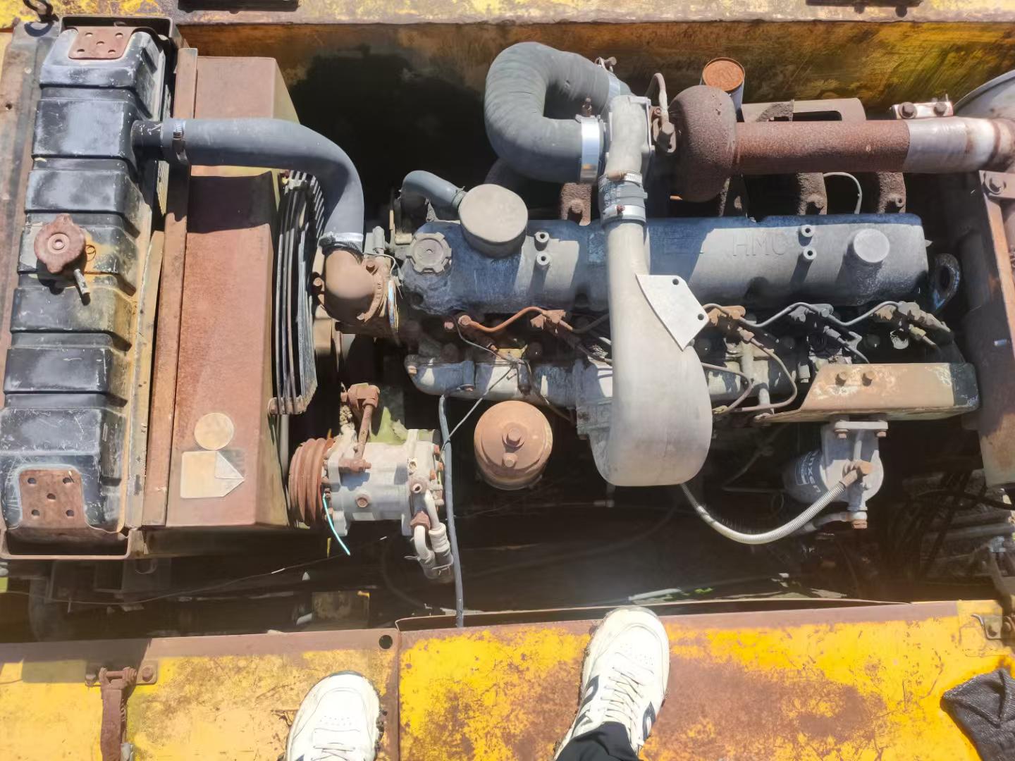 Buy Hyundai R210-5 Used Excavator / 4