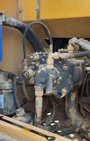 Buy XCMG XE135B Used Excavator / 4 Buy XCMG XE135B Used Excavator / 4