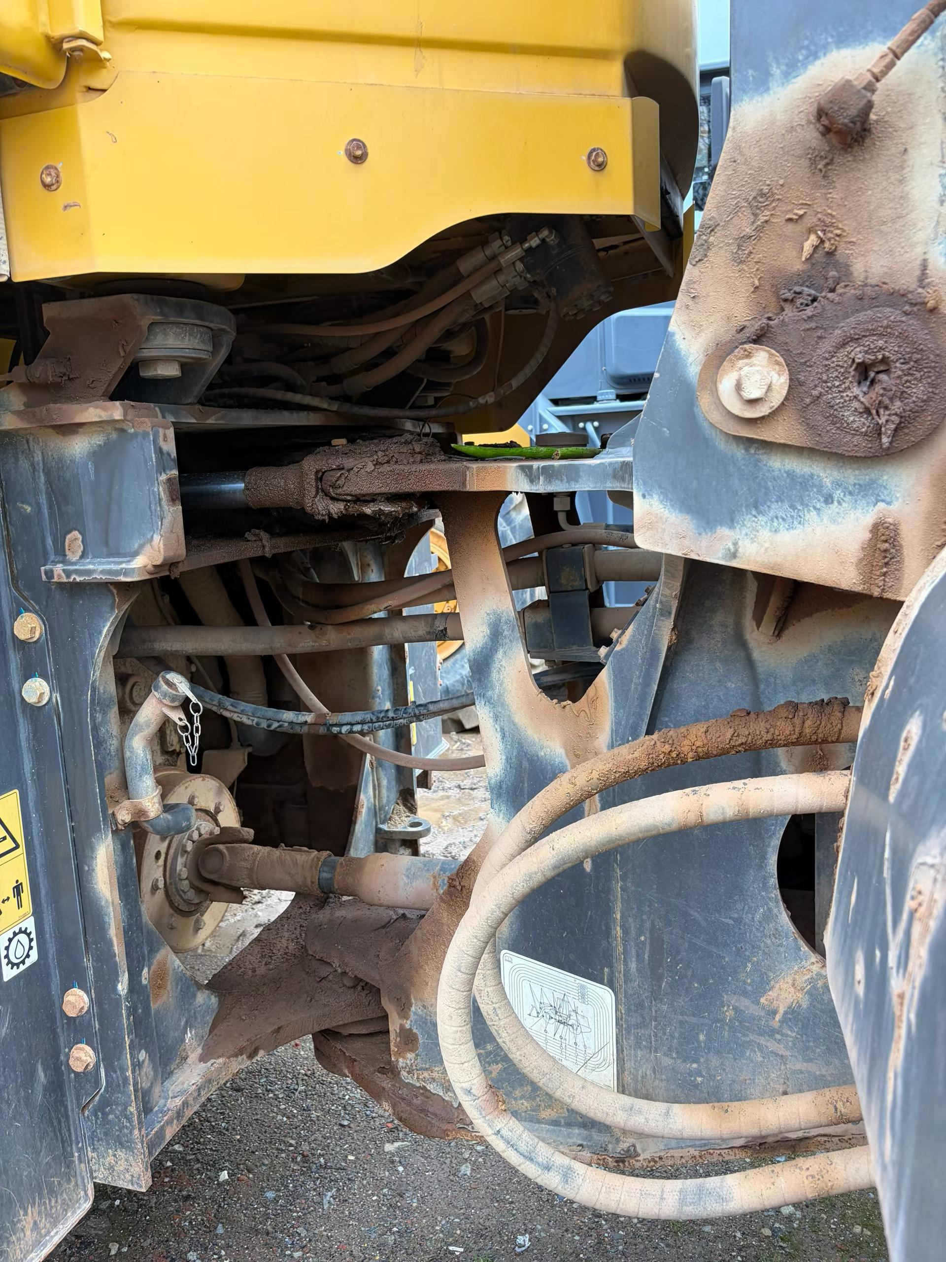 Buy SDLG L955L Used Loader / 9