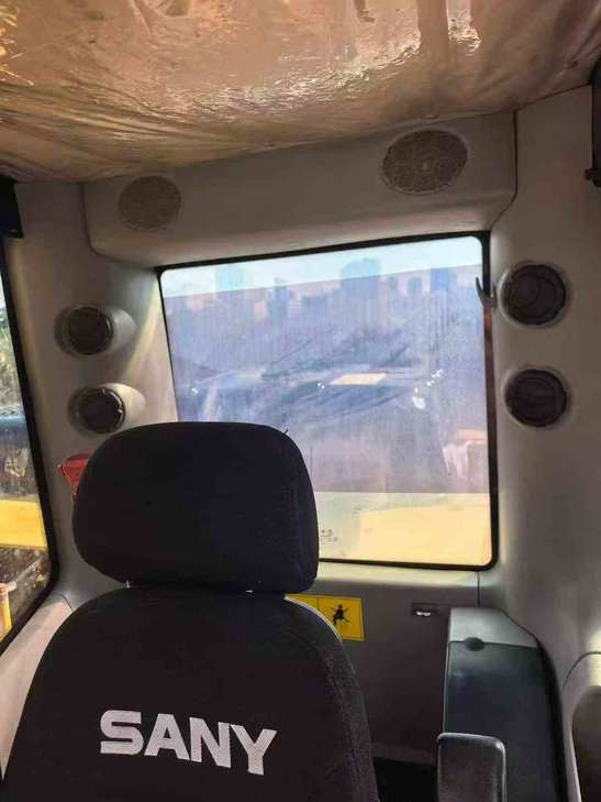 Buy Sany SY305C Used Excavator / 1