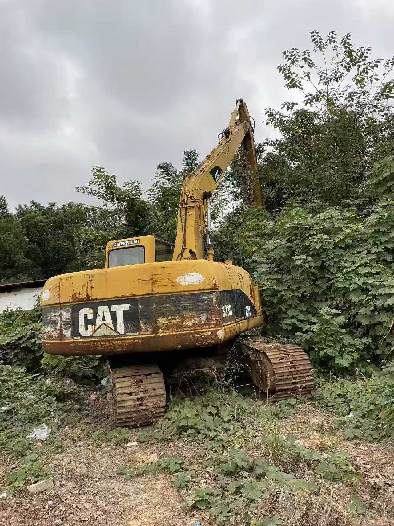 Buy Caterpillar 320CU Used Excavator / 3 Buy Caterpillar 320CU Used Excavator / 3