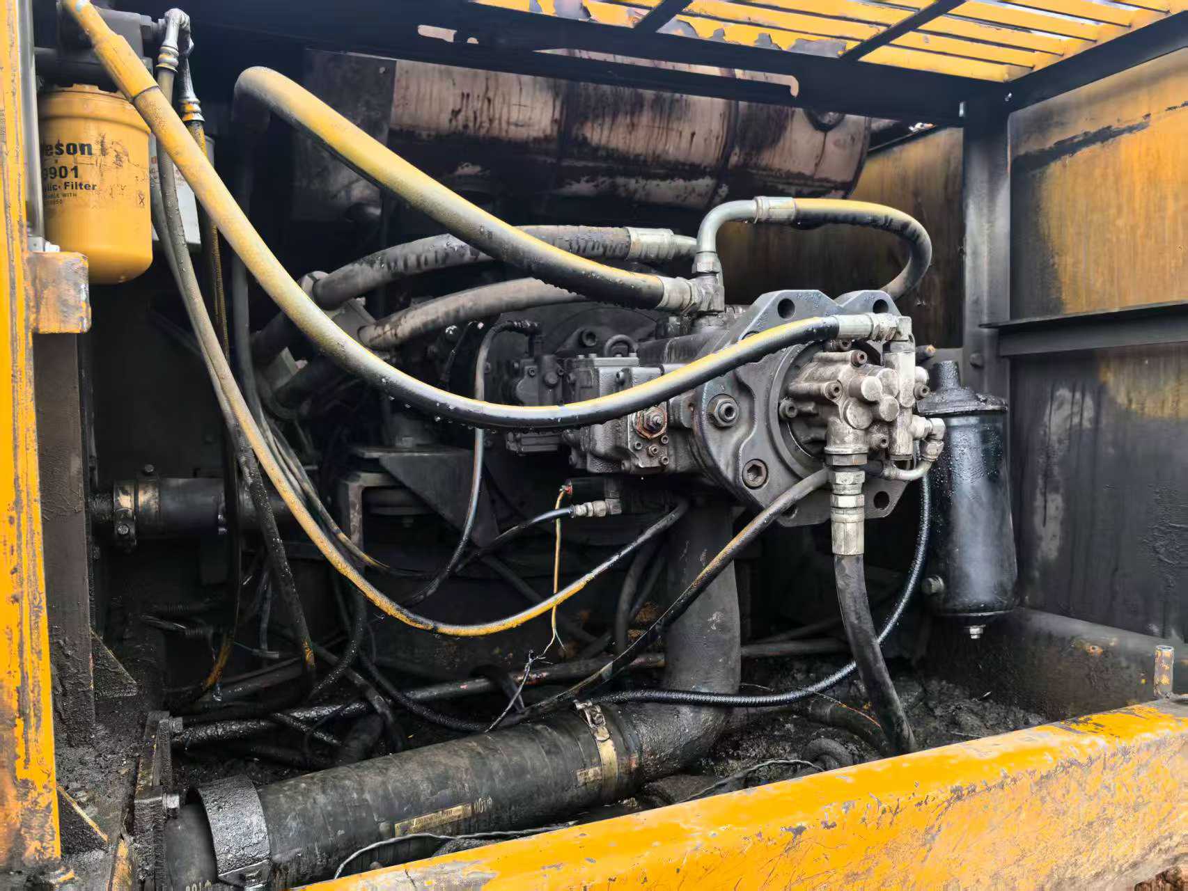 Buy Kato HD1430 Used Excavator / 4