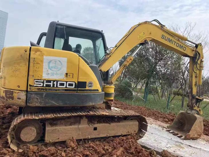 Buy Sumitomo SH80-6 Used Excavator / 1