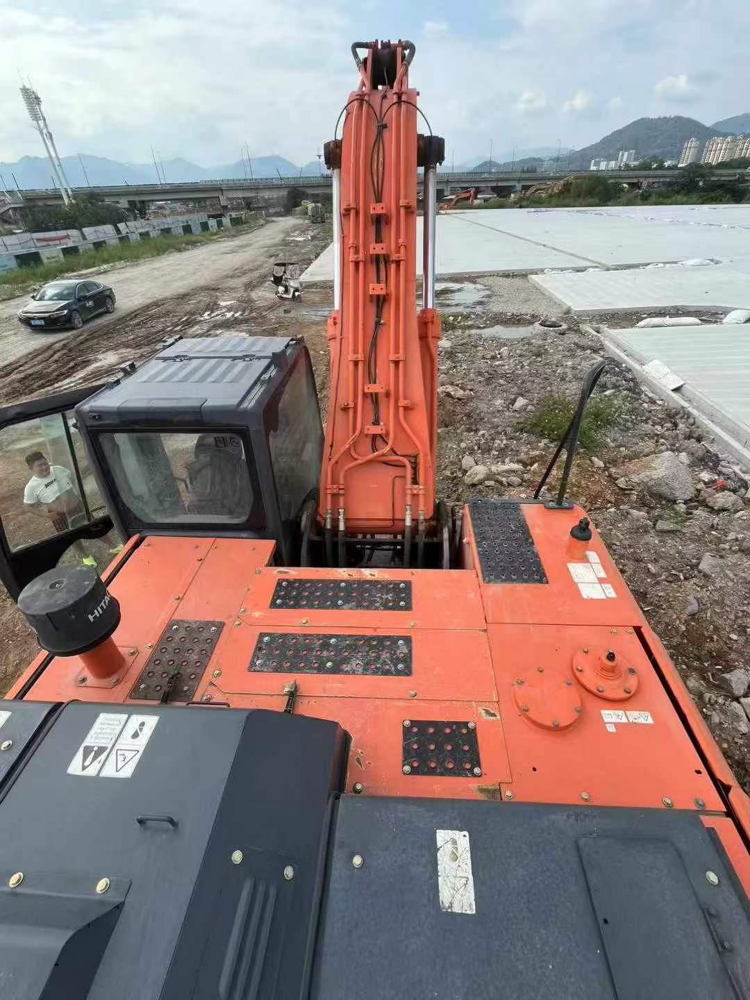 Buy Hitachi EX360-5 Used Excavator / 8