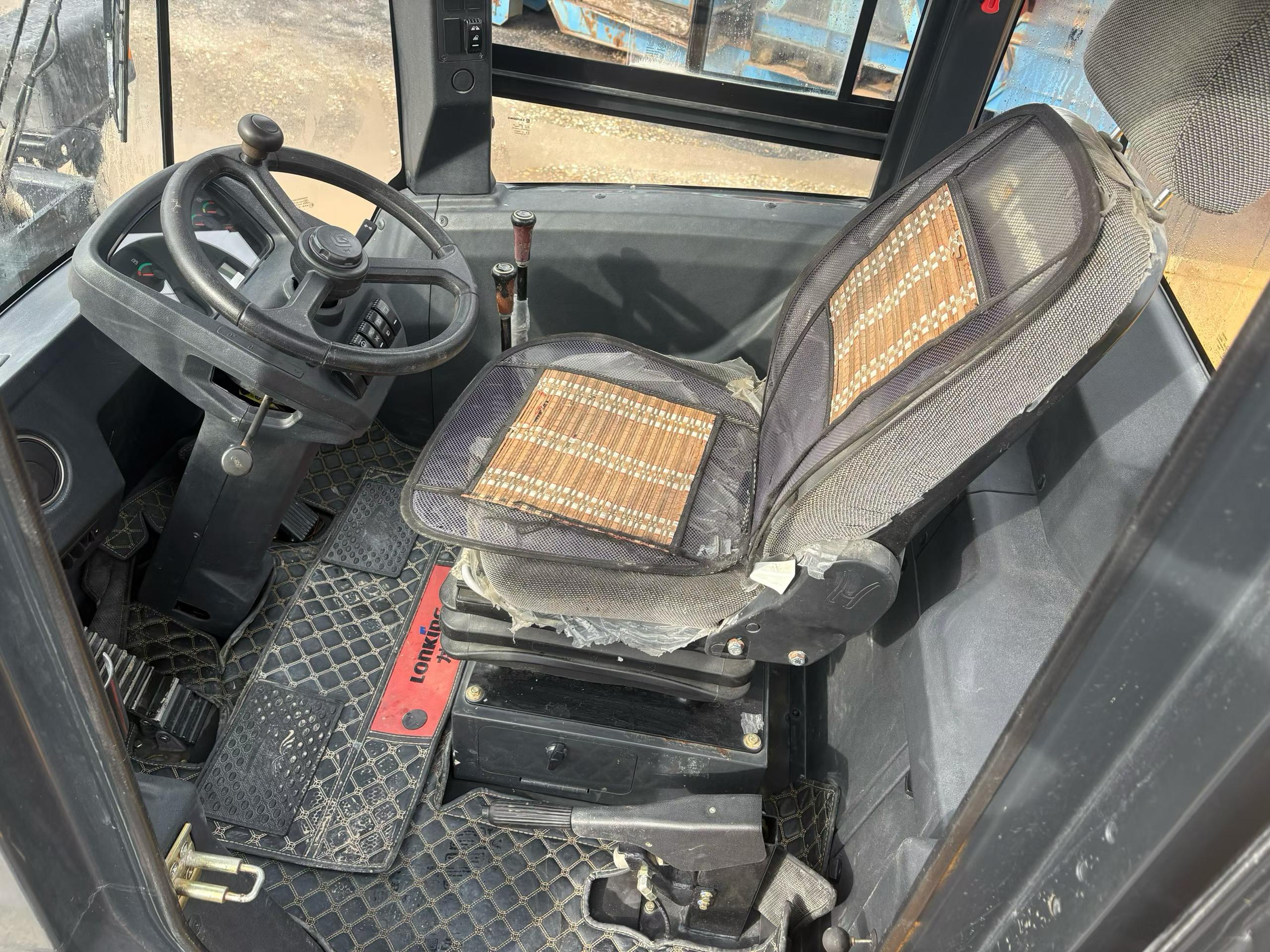Buy LiuGong CLG855 Used Loader / 5