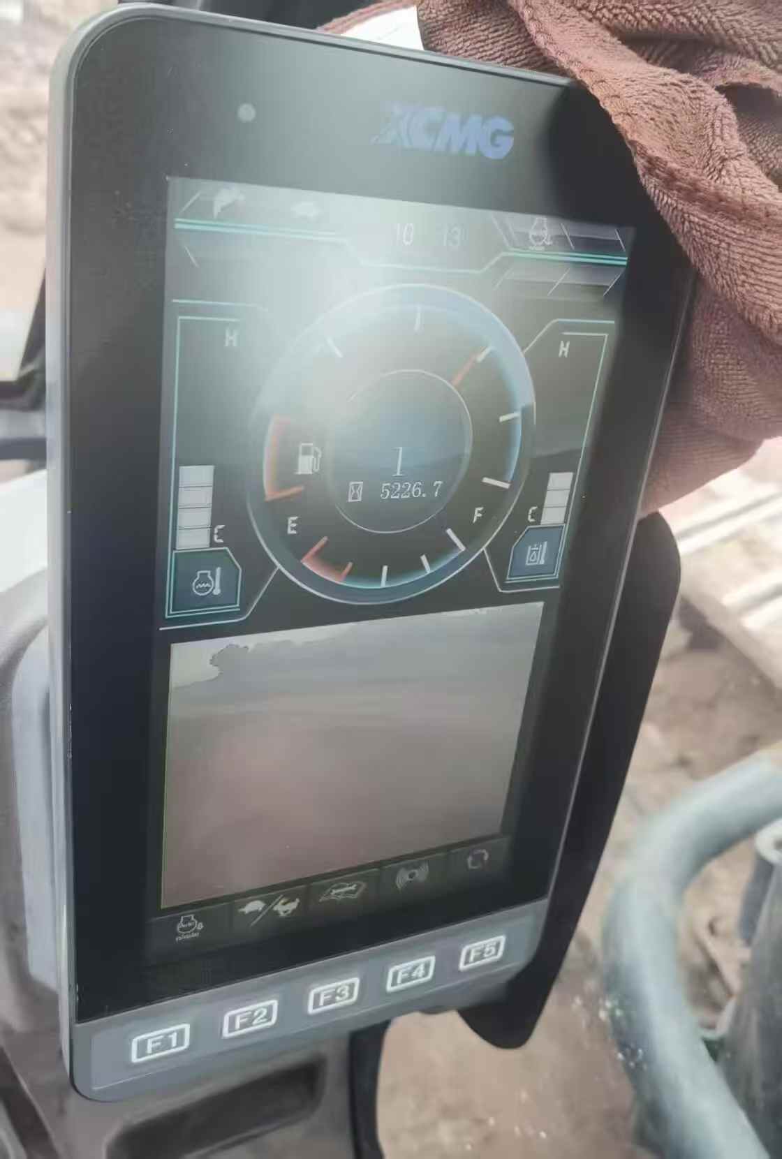 Buy XCMG XE750D Used Excavator / 5