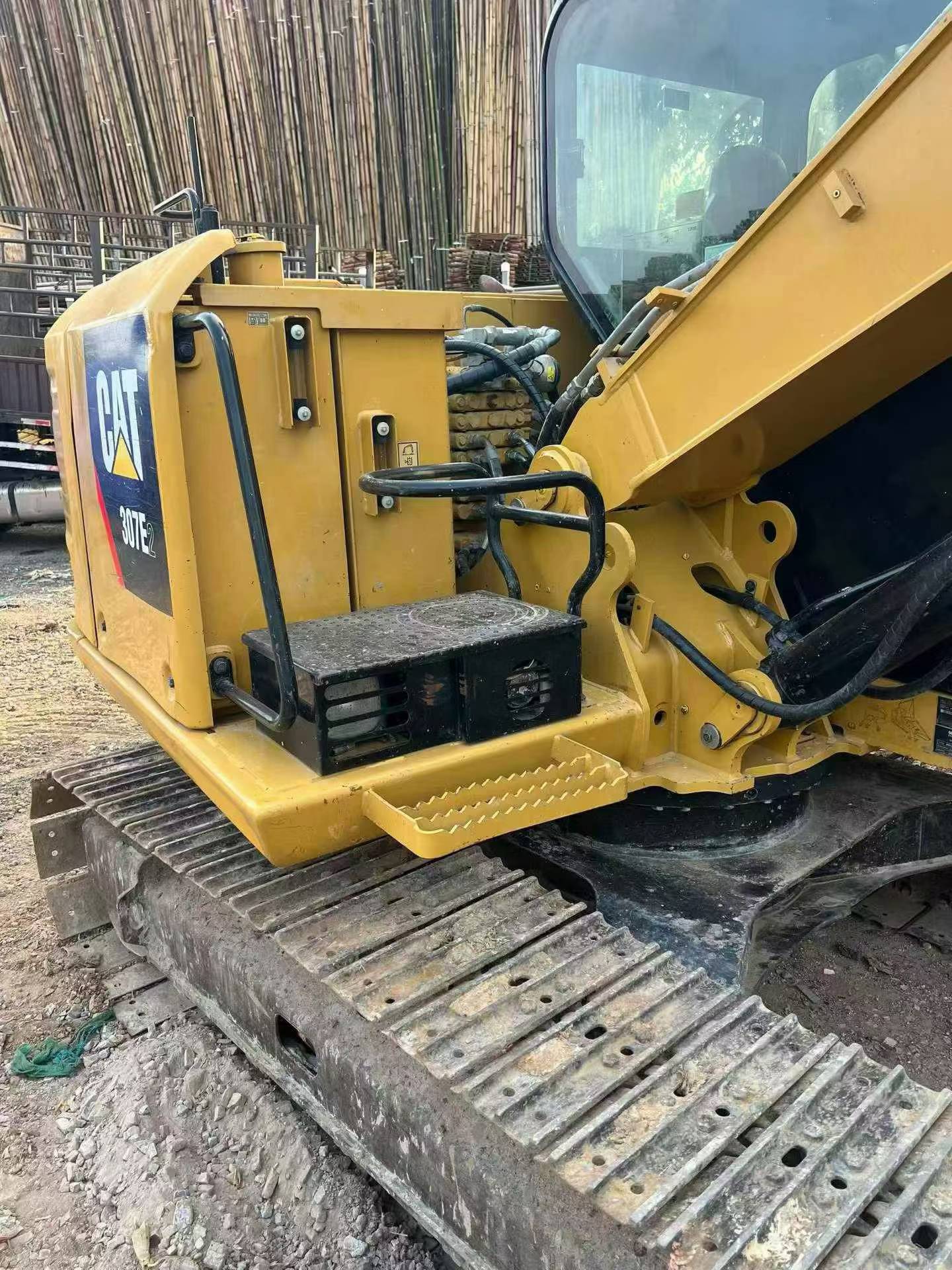 Buy Caterpillar 307B Used Excavator / 9