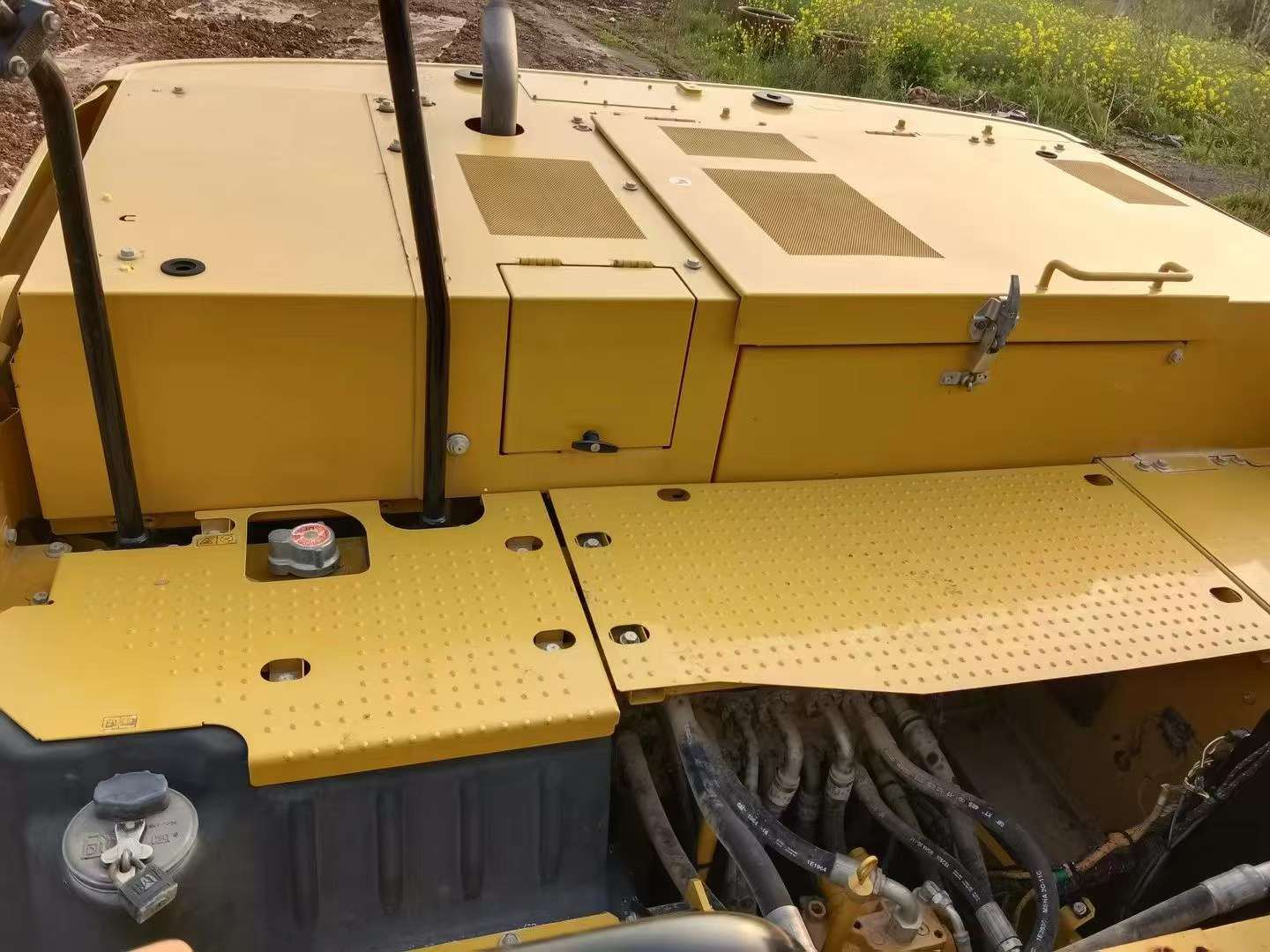 Buy Caterpillar 320GC Used Excavator / 5