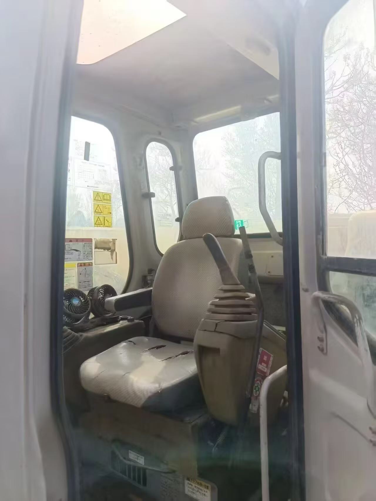 Buy Sumitomo SH225X Used Excavator / 6