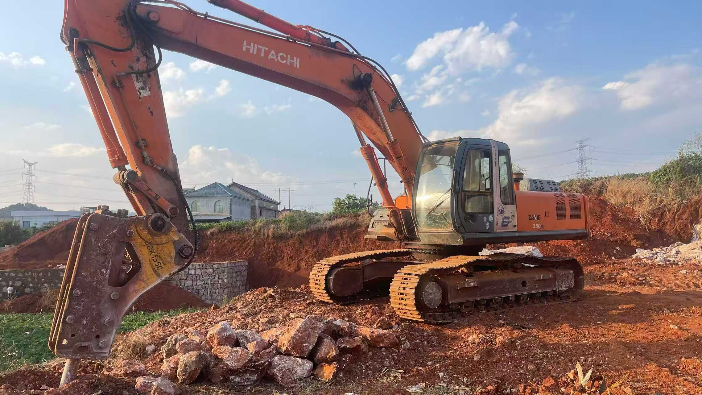 Buy Hitachi ZX330-3G Used Excavator / 2