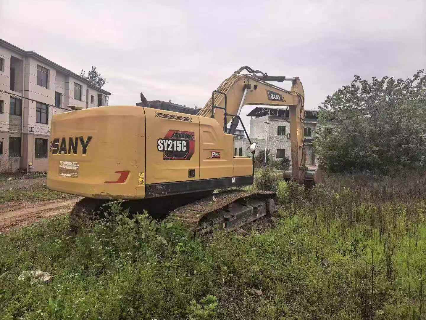 Buy Sany SY215C Used Excavator / 3