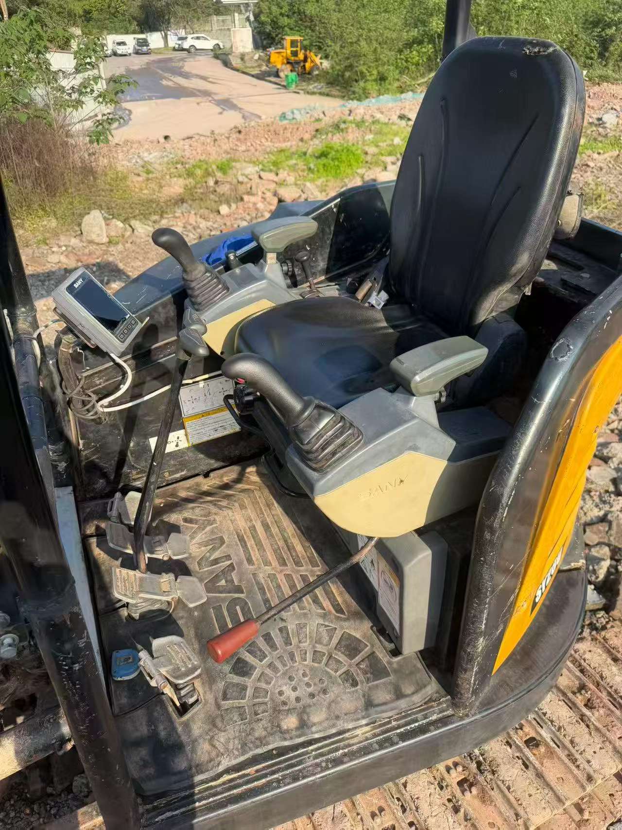 Buy Sany SY26U Used Excavator / 4