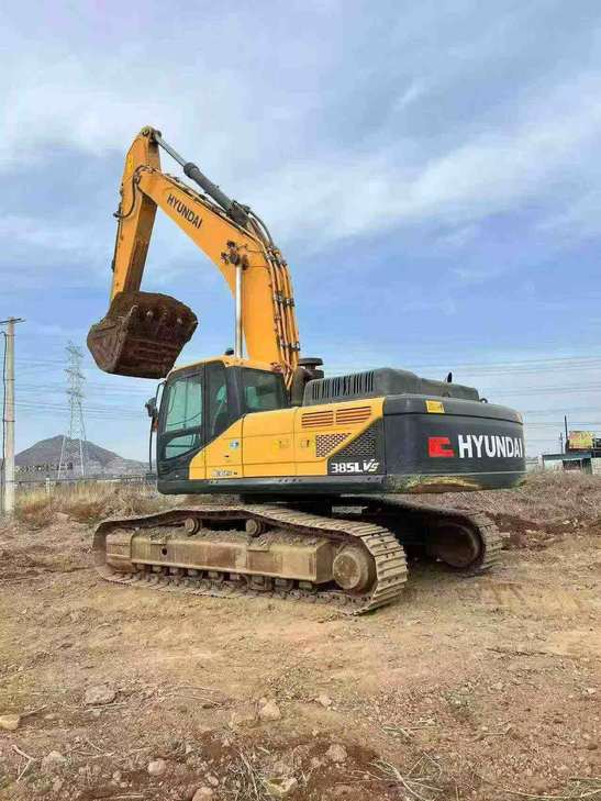 Buy Hyundai R385LVS Used Excavator / 1