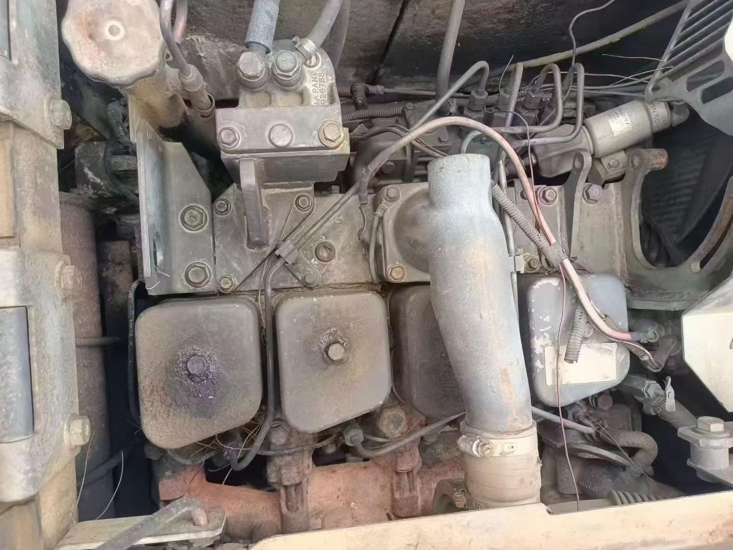 Compre Escavadeira Komatsu PC128US-2 Usada / 9