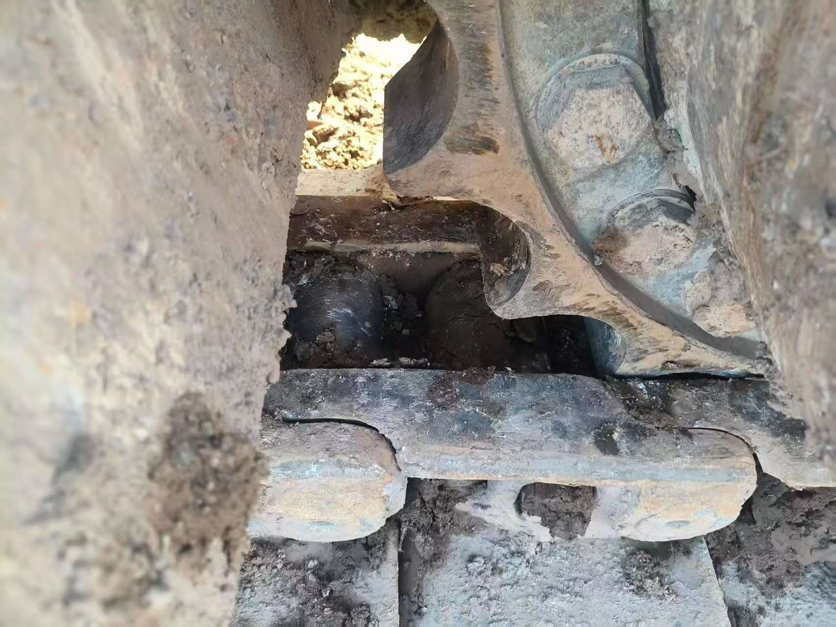 Compre Escavadeira Caterpillar 374D Usada / 9