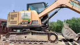 Compre Escavadeira Sany SY65C Usada / 2 Compre Escavadeira Sany SY65C Usada / 2