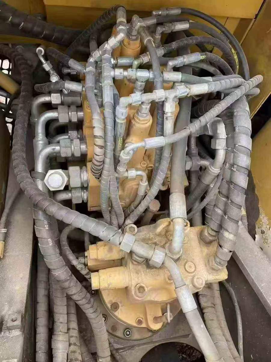 Buy Sany SY135C Used Excavator / 6