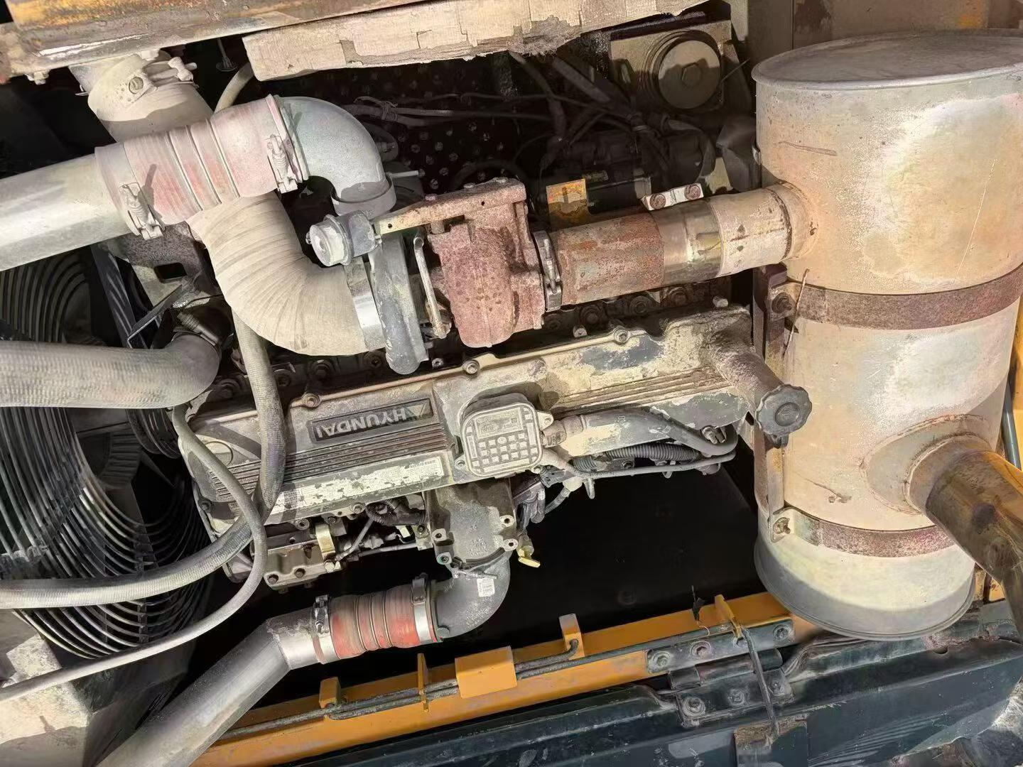 Compre Escavadeira Hyundai R350LVS Usada / 7