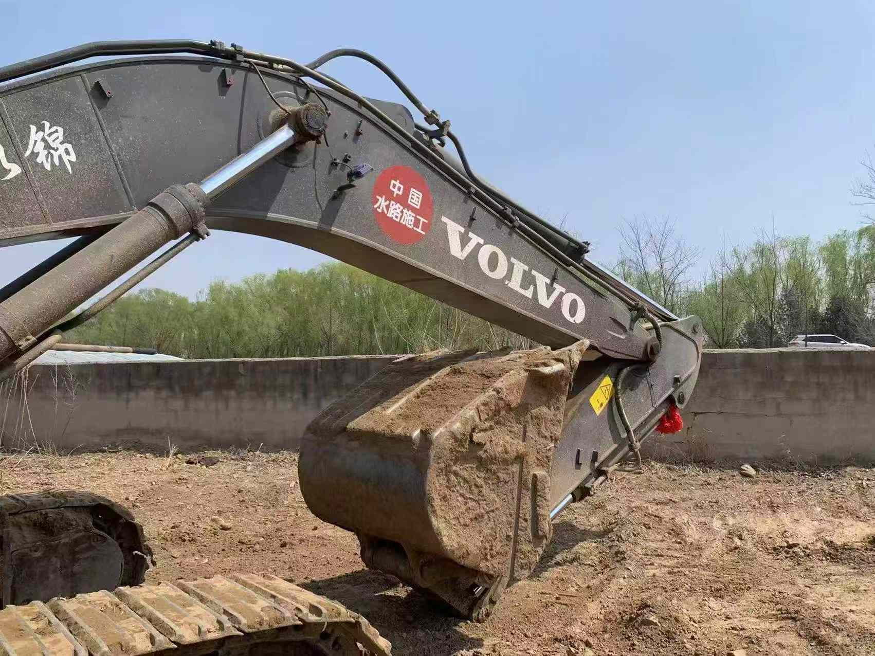 Buy Volvo EC380DL Used Excavator / 9