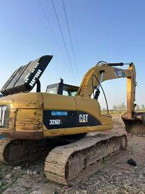 Buy Caterpillar 323DL Used Excavator / 2 Buy Caterpillar 323DL Used Excavator / 2