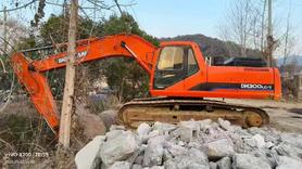 Buy Doosan DH300-7 Used Excavator / 3 Buy Doosan DH300-7 Used Excavator / 3